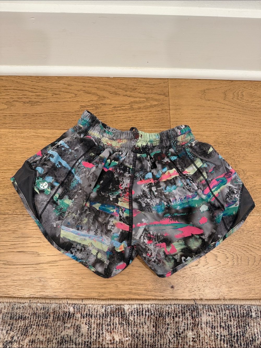Lululemon Hotty Hot 2.5” Shorts